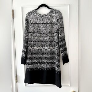 ♣️ Club Monaco Black Printed Shift Dress Sz 2 ♣️